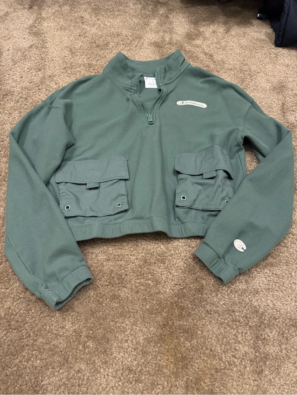 Champion Green Cropped Quarter-Zip Sweatshirt with Utility Pockets